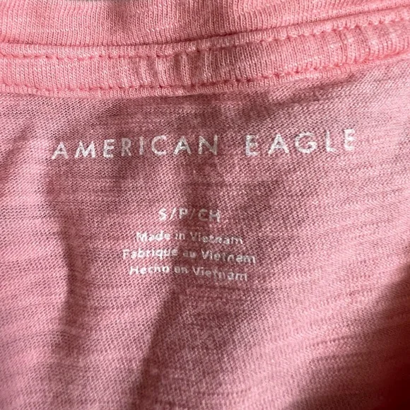 Pink tee - Picture 3 of 3